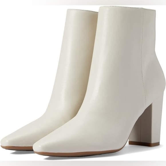NINE WEST Women's Dery9x9 Ankle Boot - Picture 4 of 6